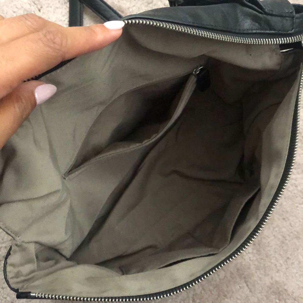 Margot | Leather Hobo Bag - Picture 7 of 9